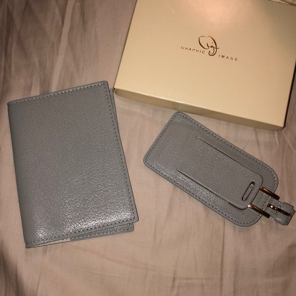 Passport and luggage tag set